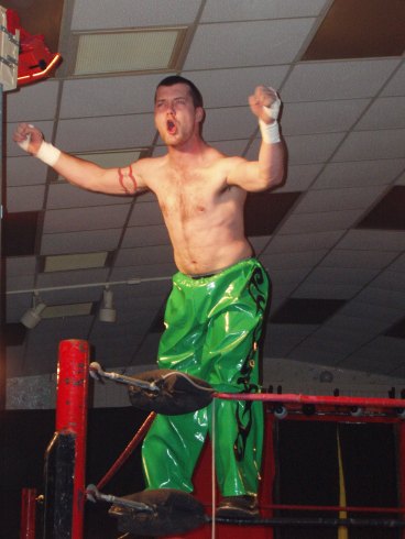 Shamus O’ Flannery was pumped for his match with Super Electro- Photo Credit Kari Williams 
