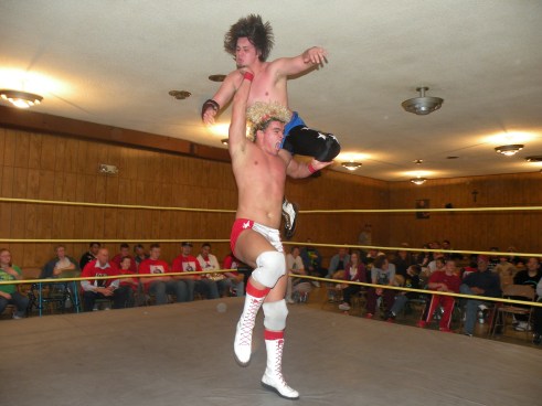 Speed and Power, Juice Robinson is blessed with both, just ask Hunter Mathews.(Photo Credit Brian Kelley)