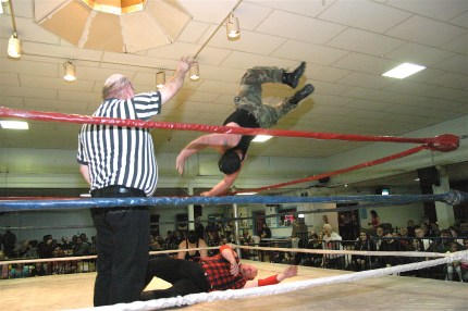 waco-flies-for-a-big-man-but-gabe-is-not-home