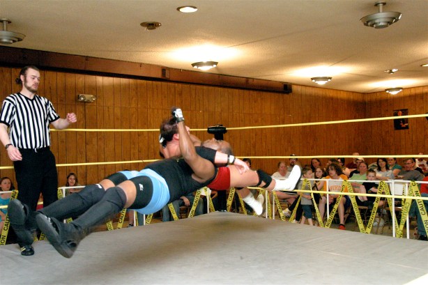 Jordan McEntyre and Eric Allen hit each other simultaneous. (Photo Credit:Mike Van Hoogstraat)  