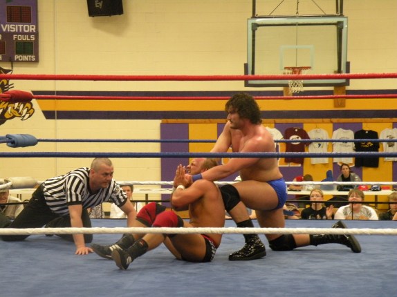 Brian Breaker Slows down the momentum of Darin Waid (Photo Credit Brian “Flair” Kelley) 