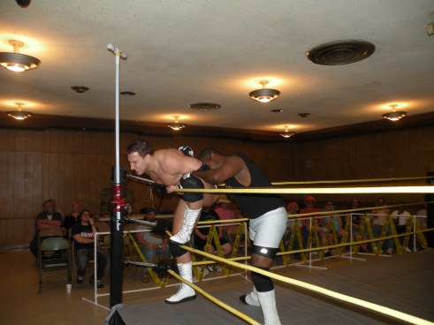 Eric Allen and Jordan McEntyre fight to get a hold of one of the three elusive keys (Photo Credit Brian “Flair” Kelley)
