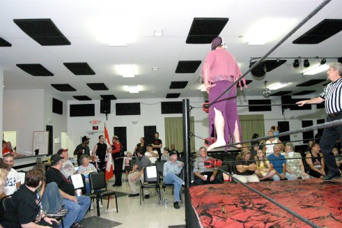 Purple Passion demands that Canada’s favorite son Sean Vincent to get in the ring. (Photo Credit Michael R Van Hoogstraat)