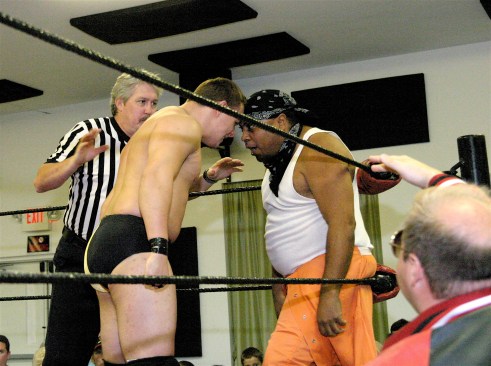 Former partners in The Connection David Vaughn and MMWA-SICW Champ Phil E Blunt are now at odds.  (Photo Credit Michael R Van Hoogstraat)