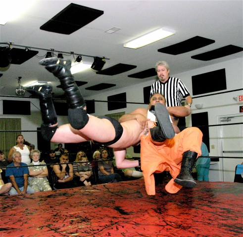 Vaughn nails the spear on the Champ.(Photo Credit Michael R Van Hoogstraat)