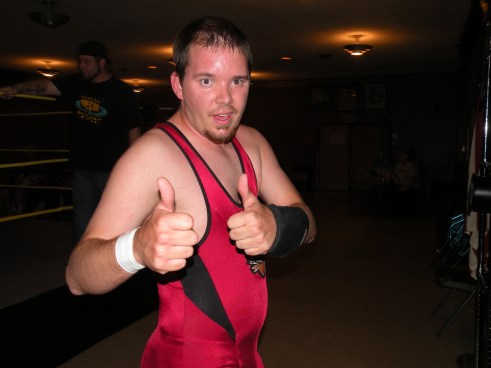 Aaron Masterson gives a thumbs up after his hard fought victory from Knight Wagner. (Photo Credit Brian “Flair” Kelley)